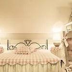 Rosa 3*