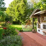 Rosa 3* Dunajská Streda