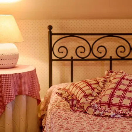 Rosa Guest house 3*