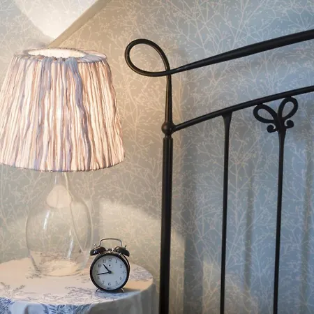 Rosa Guest house 3*