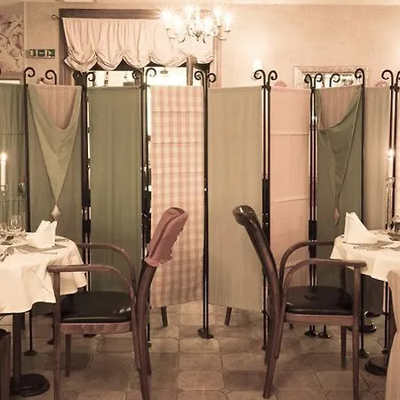 Rosa 3* Dunajská Streda