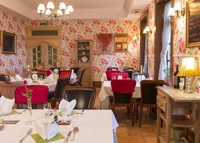 Rosa Pensionat 3*